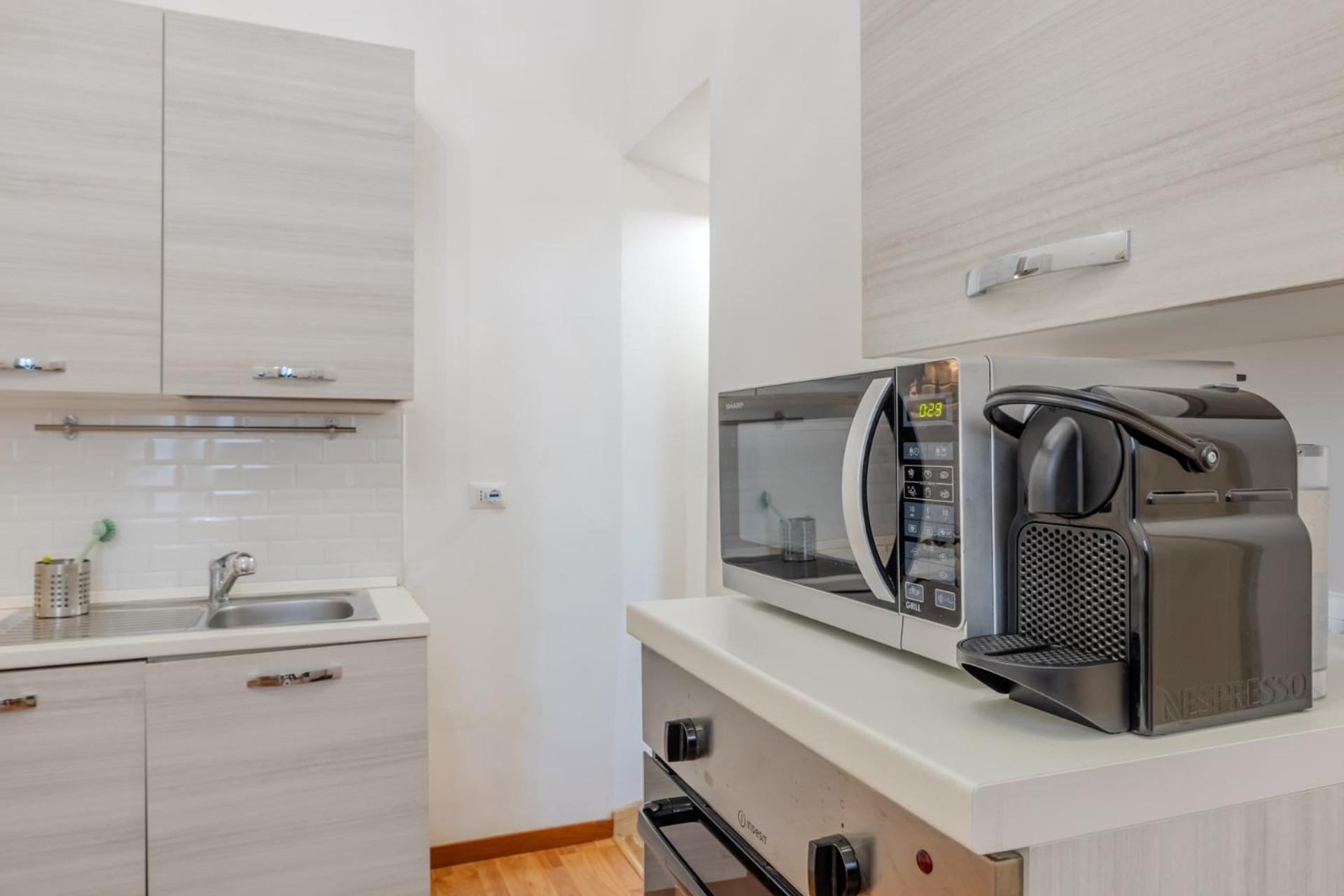 Appartamento Storico In Zona Barberini Roma Ngoại thất bức ảnh